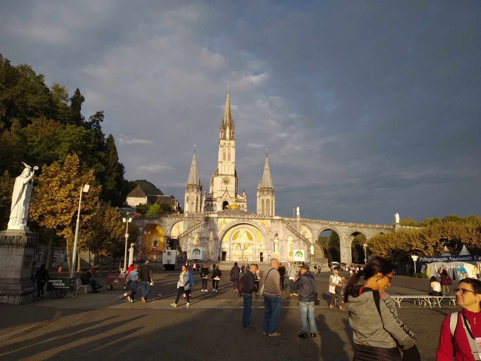 Santuario de Lourdes y Zaragoza
