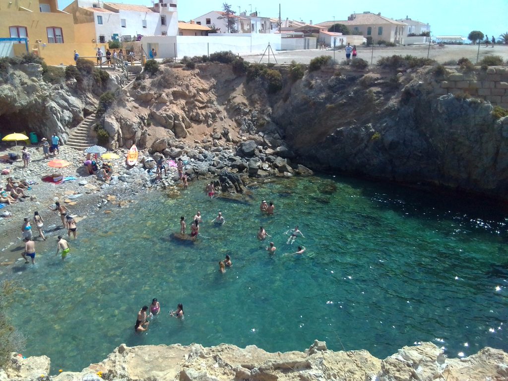 Isla de Tabarca Pack Catamarán + Comida Típica Restaurante