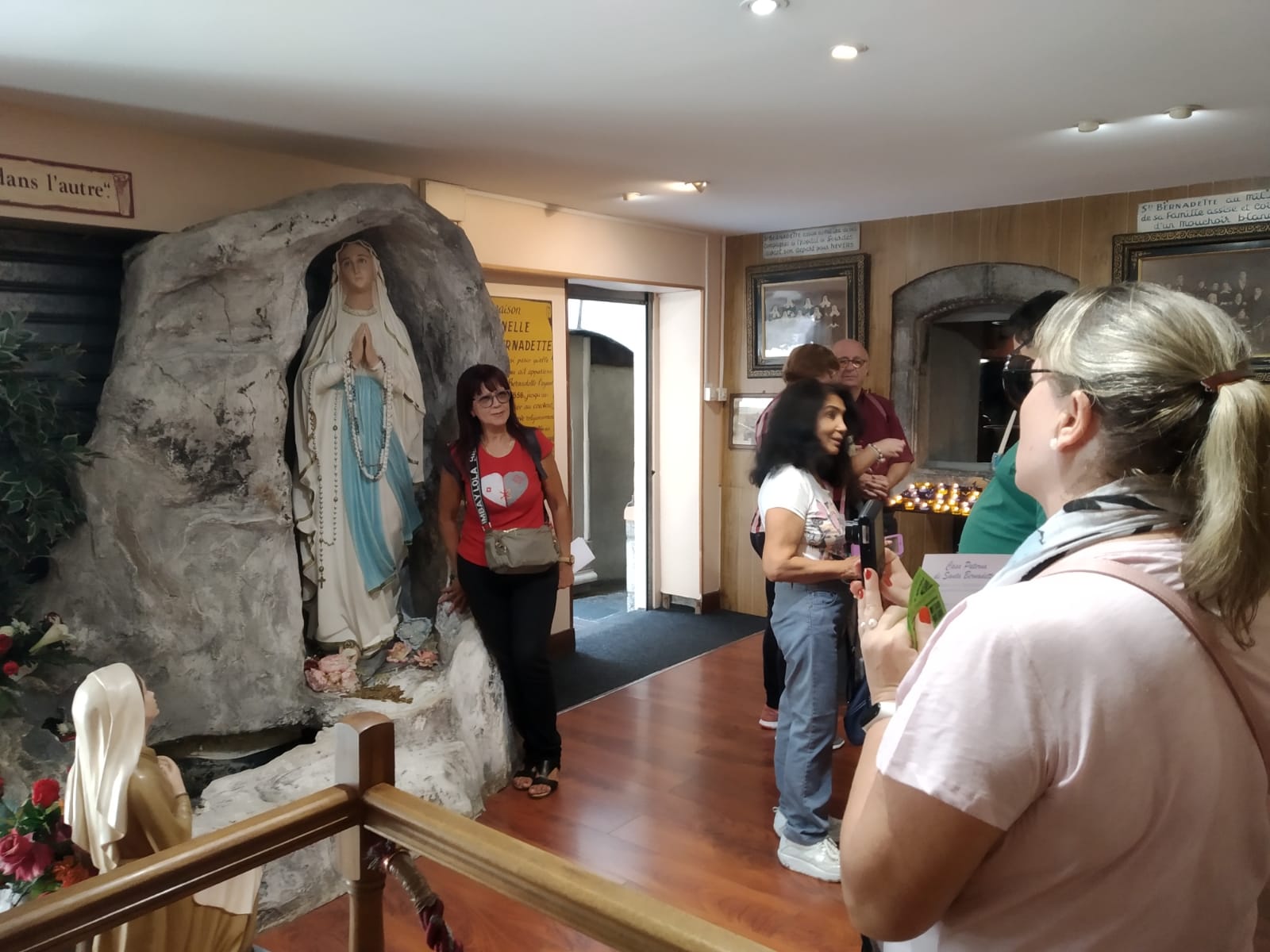 Santuario de Lourdes y Zaragoza